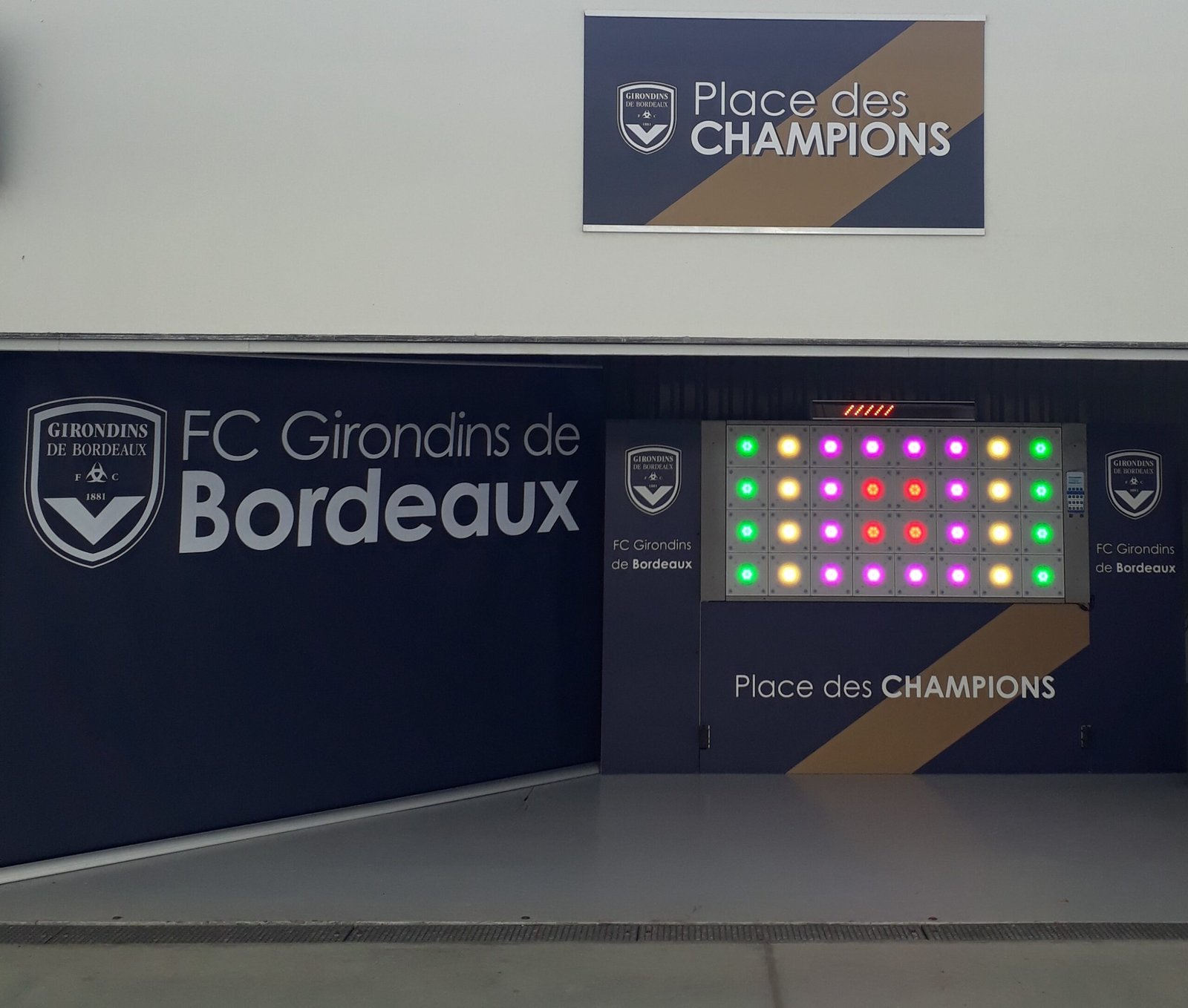 Mur Digital Mon Mur Digital installé à Bordeaux — FC Girondins Place des Champions